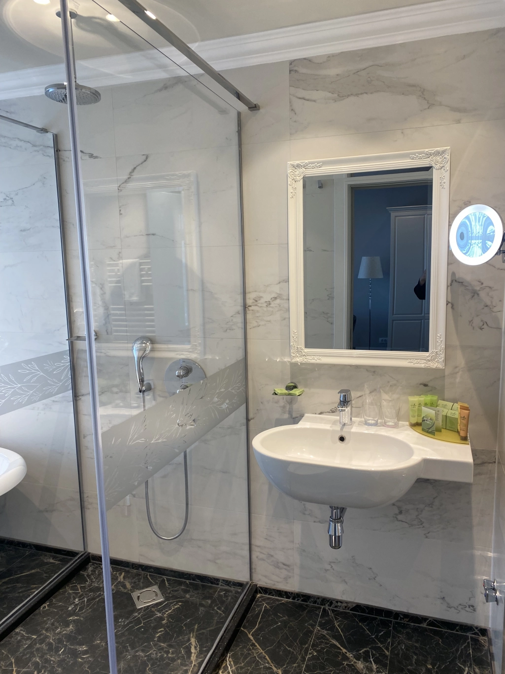 Стая "Гранд делукс" с изглед море, балкон и вана