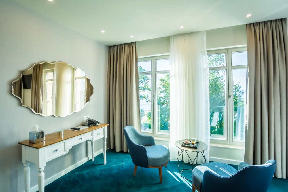 Deluxe room with sea view and balcony