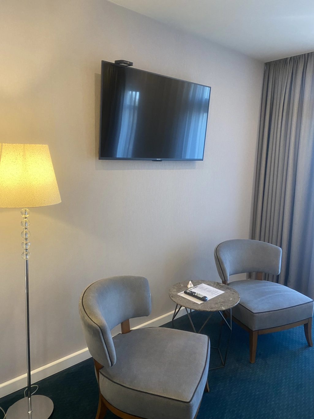 Стая "Гранд делукс" с изглед море, балкон и вана